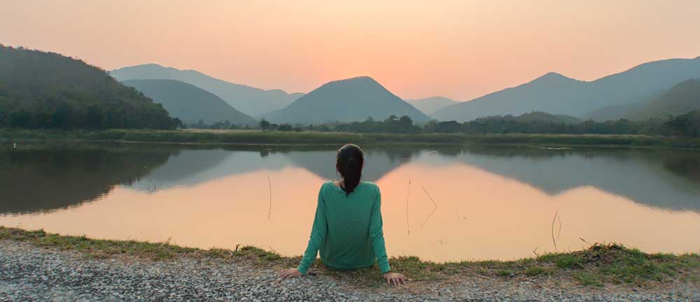 woman practicing mindfulness