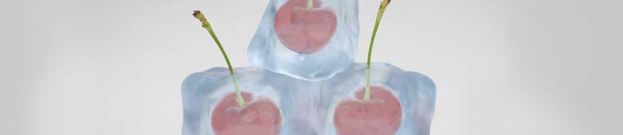 Water with fruity ice cubes